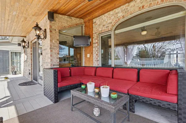 $1,399,999 | 2975 Glenview Road, Glenview, IL 60025