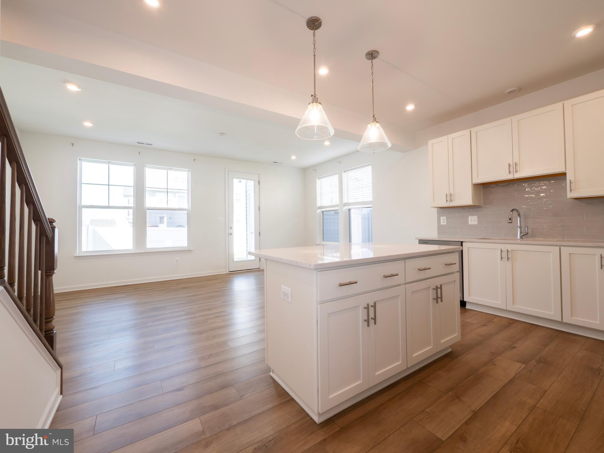 38 Spool Road Inwood, WV 25428 - Photo 4 of 26 Beautiful kitchen