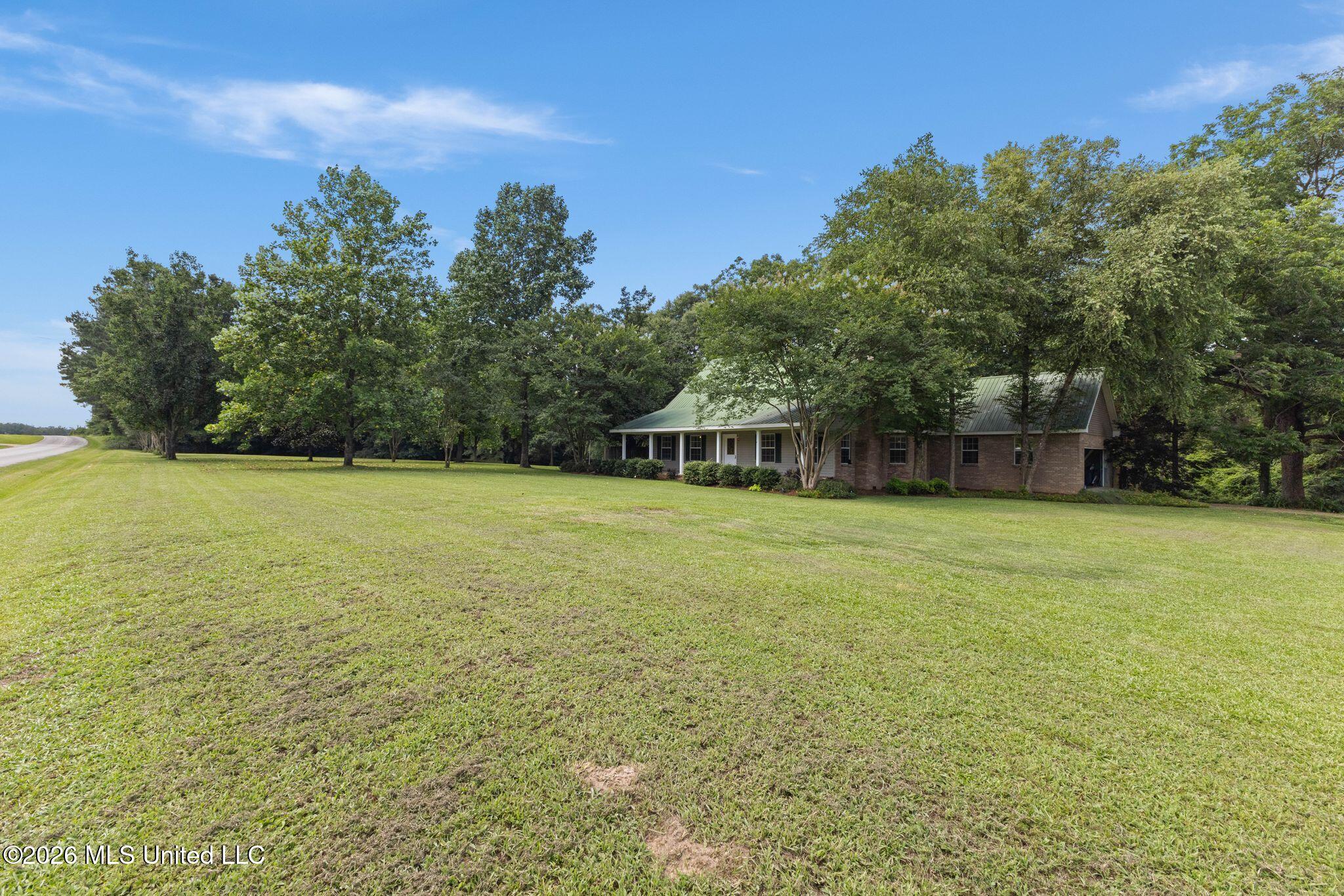 462 Sunset-Williamsburg Road Collins, MS 39428 - Photo 3 of 44 462_Sunset-Williamsburg_Rd-3