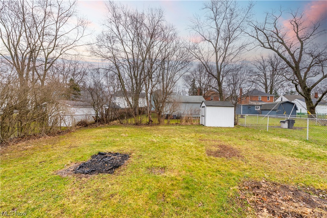 1187 Churchill Road Cleveland, OH 44124 - Photo 5 of 25