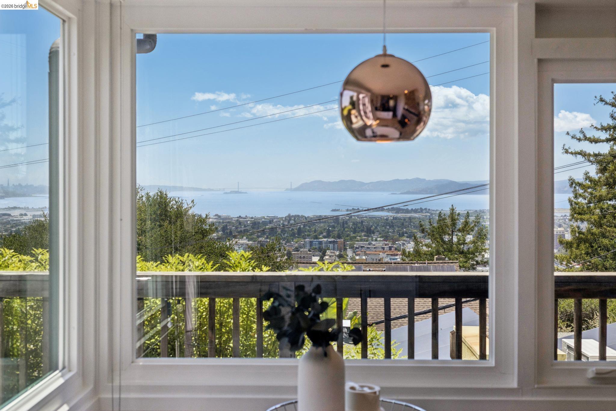 62 Arden Road Berkeley, CA 94704 - Photo 8 of 35