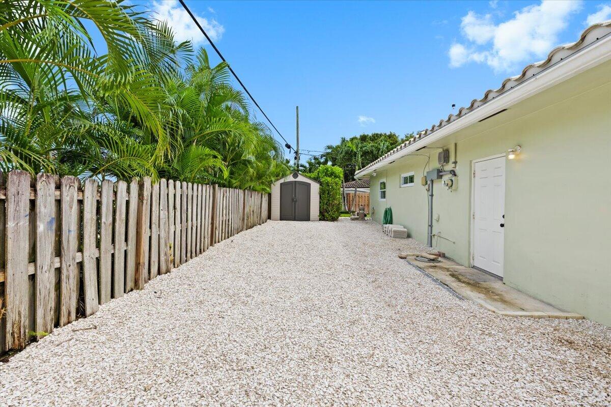 38 Southwest 10th Avenue Boca Raton, FL 33486 - Photo 39 of 44 Side Storage Area | 12 × 8 Shed