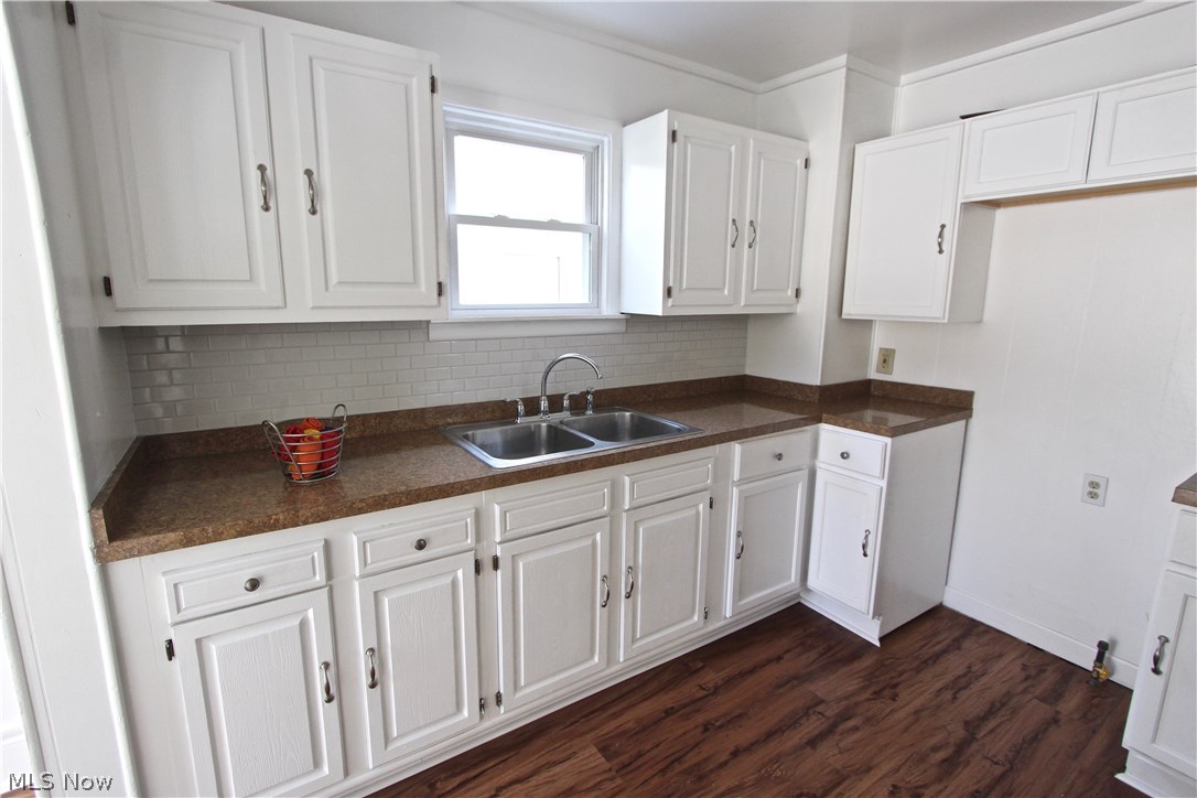 2111 Rossmoor Road Cleveland Heights, OH 44118 - Photo 12 of 29 Lots of storage space