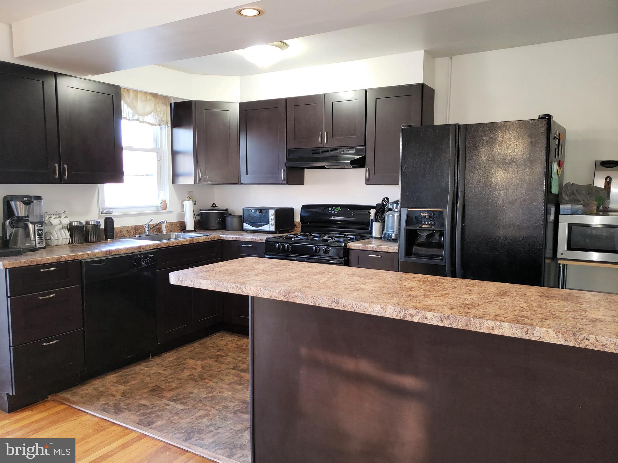 25 Woodbine Road Havertown, PA 19083 - Photo 7 of 27 Gallery Image 7