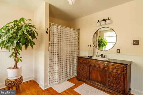 $769,000 | 705 Manton Street, Philadelphia, PA 19147