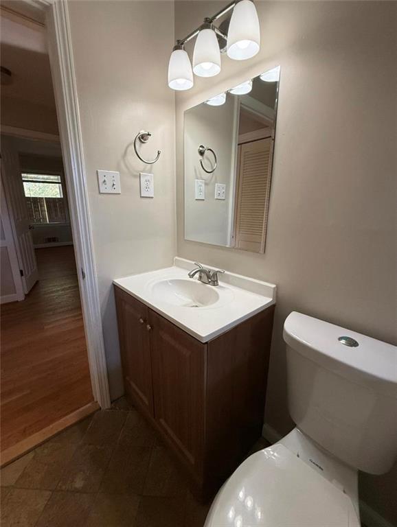 410 Montevallo Drive Sandy Springs, GA 30342 - Photo 14 of 35