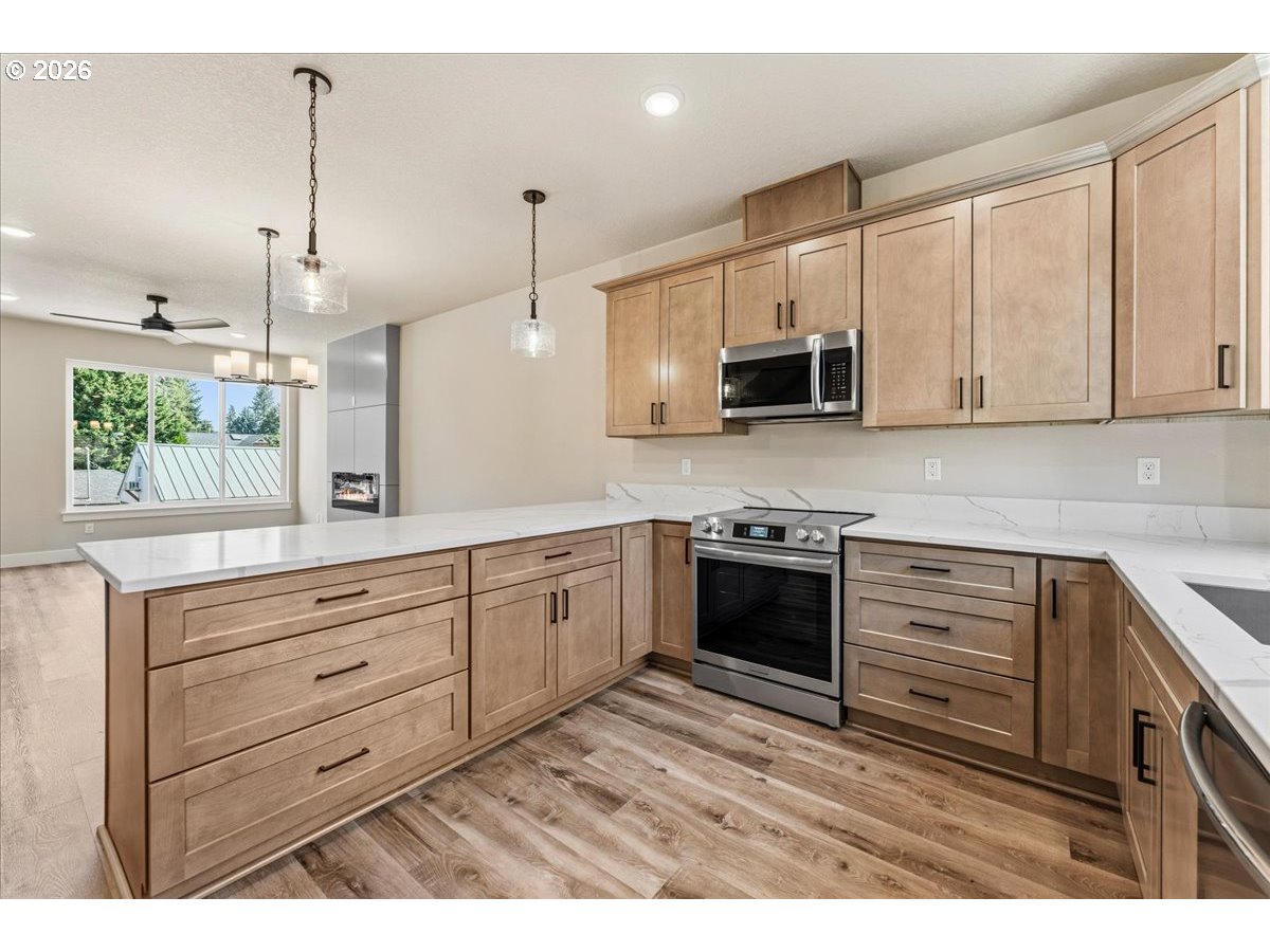 18694 Southwest Judith Lane Beaverton, OR 97003 - Photo 6 of 26