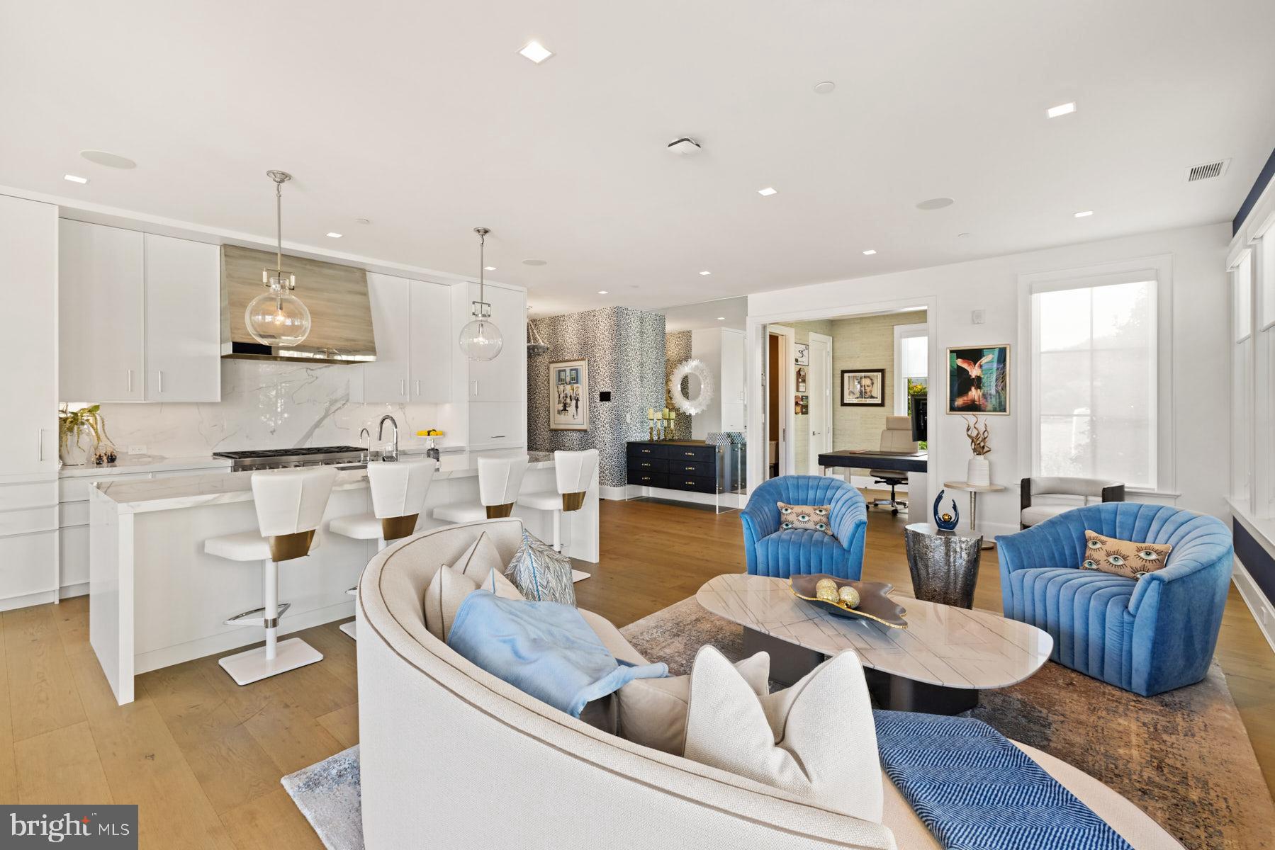 289 State Street, Unit 4 Annapolis, MD 21403 - Photo 9 of 45 Great room configuration