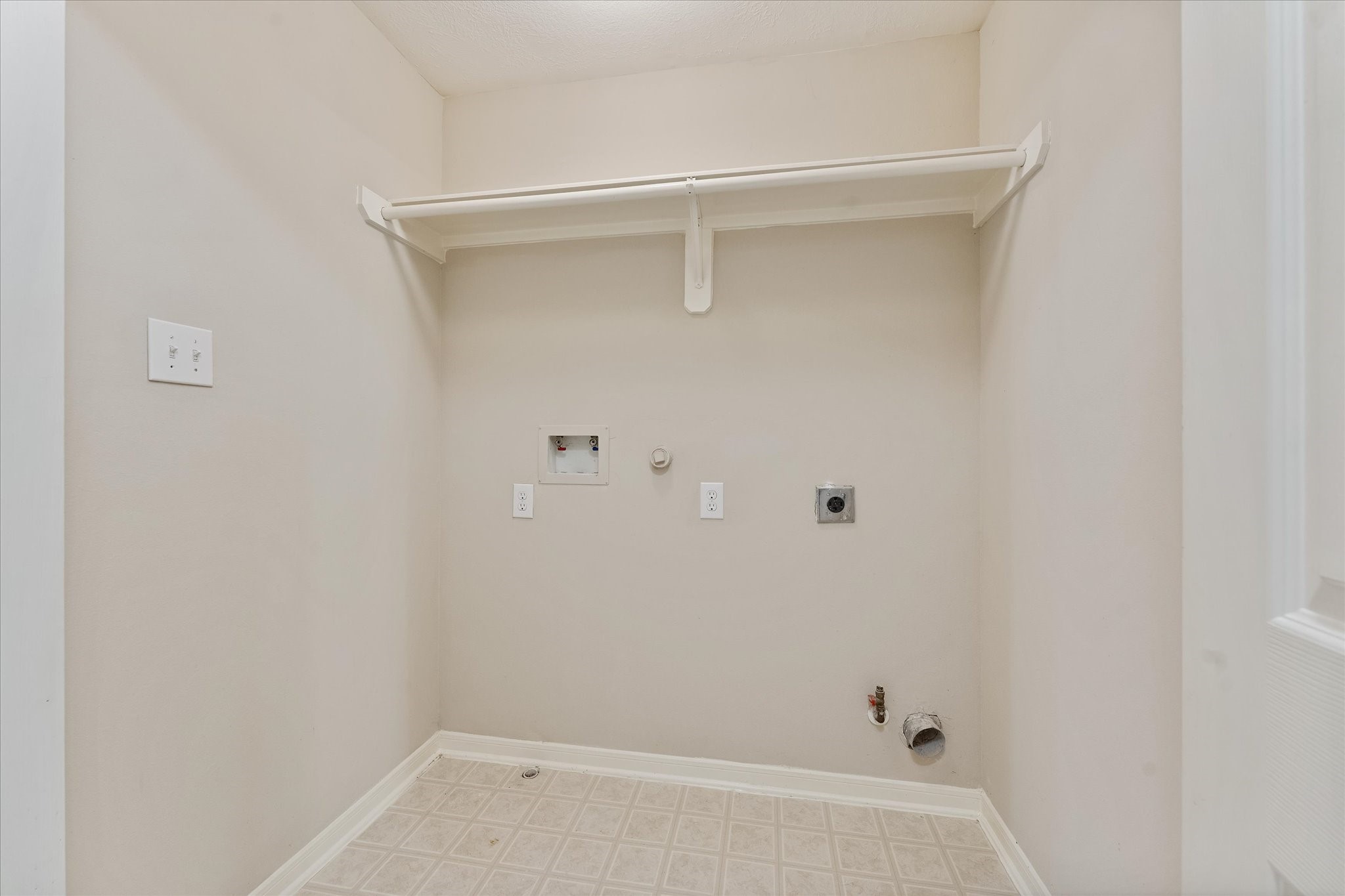 23806 Spring Way Drive Spring, TX 77373 - Photo 24 of 44 a view of small space