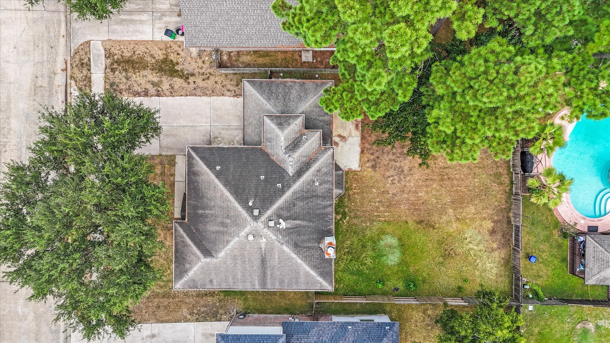 23806 Spring Way Drive Spring, TX 77373 - Photo 39 of 44 an aerial view of a house with a yard