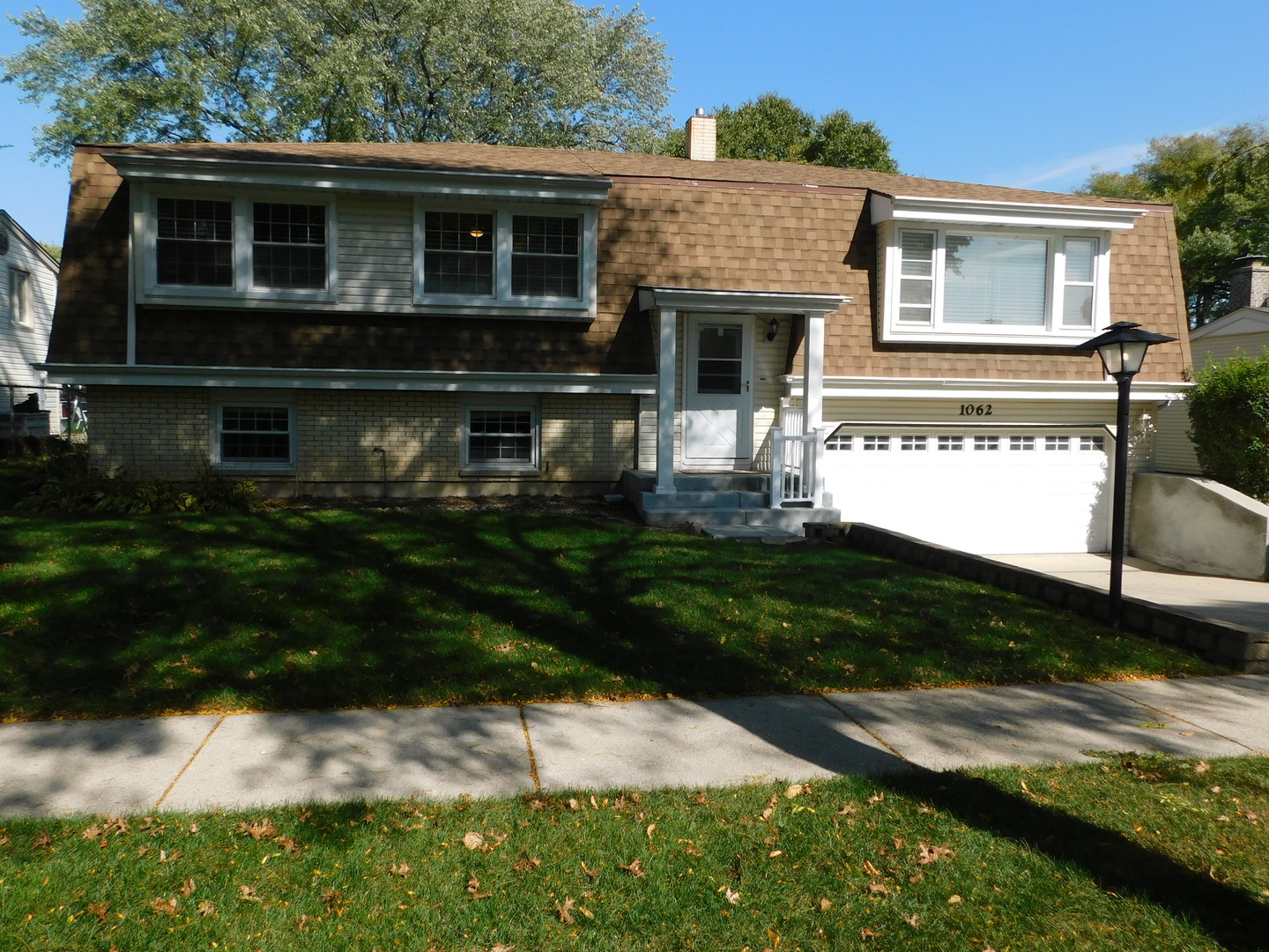 1062 Beechwood Road Buffalo Grove, IL 60089 - Photo 1 of 21