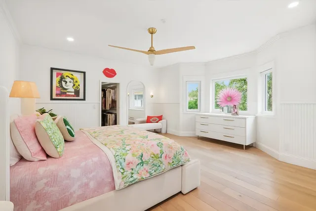 $2,445,000 | 23 Edgewater Alley, Isle of Palms, SC 29451