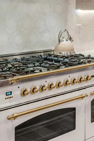 $2,445,000 | 23 Edgewater Alley, Isle of Palms, SC 29451