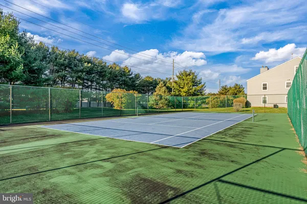 a view of a tennis court