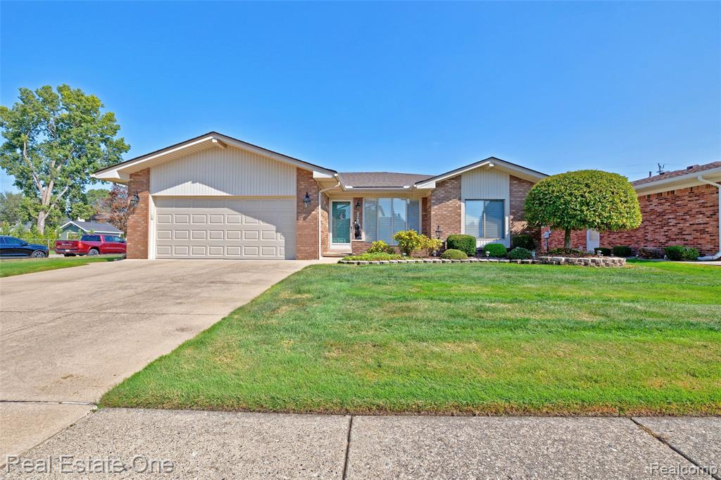 38756 Cheldon Street Clinton Township, MI 48038 - Photo 43 of 49