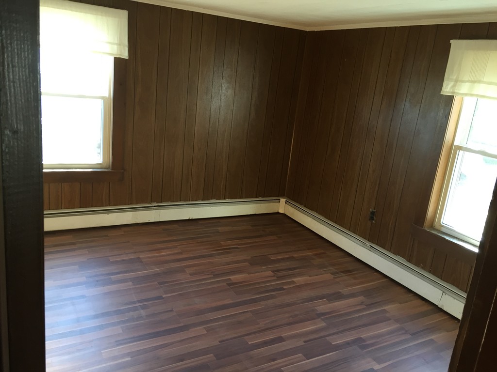 555 Rollstone Road Fitchburg, MA 01420 - Photo 17 of 19 Gallery Image 17