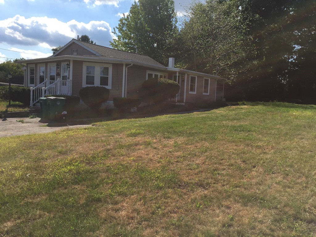 555 Rollstone Road Fitchburg, MA 01420 - Photo 2 of 19 Gallery Image 2