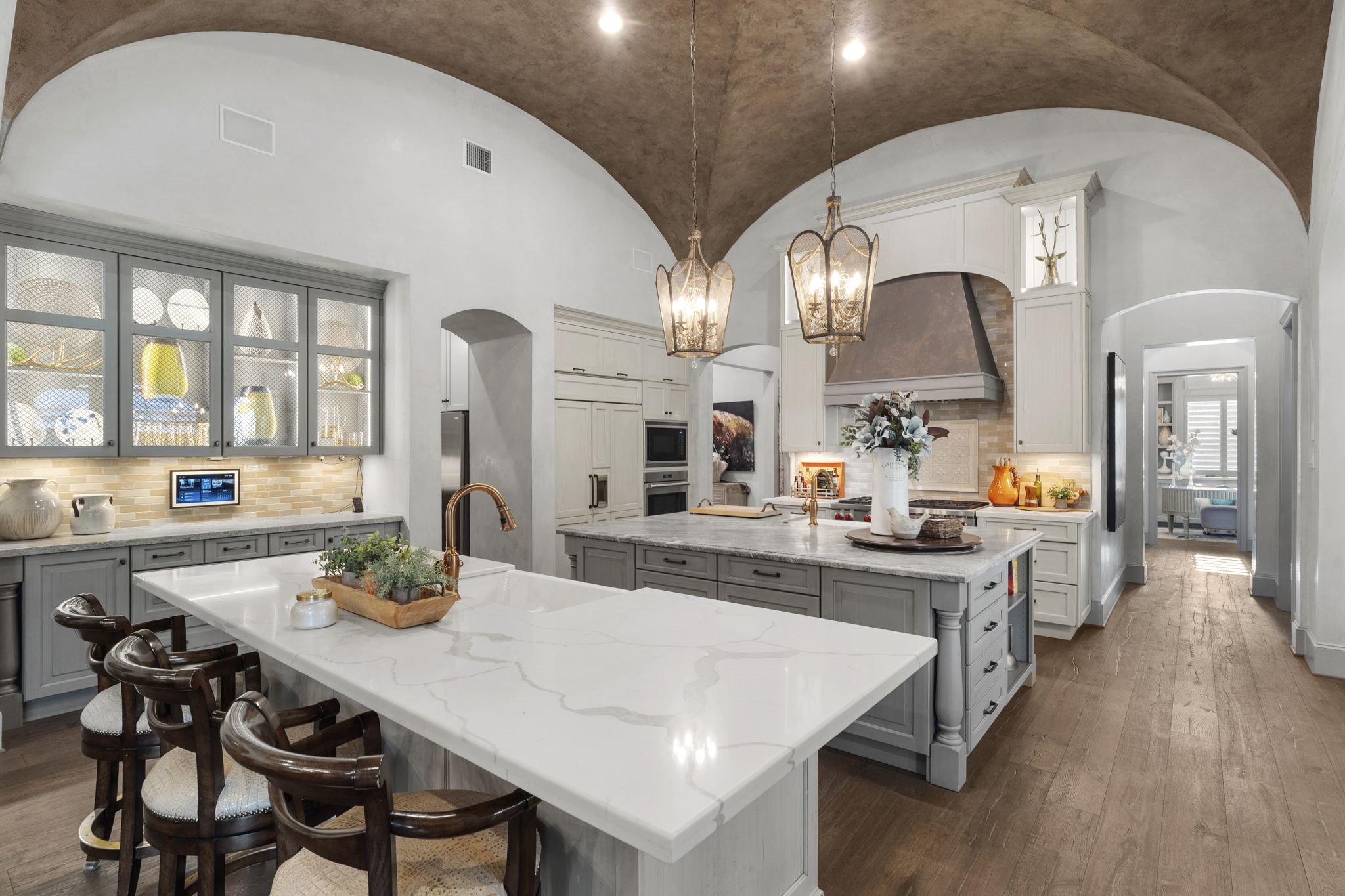 5 Willowcreek Ranch Road Tomball, TX 77377 - Photo 13 of 50 Oversized island, built for conversation