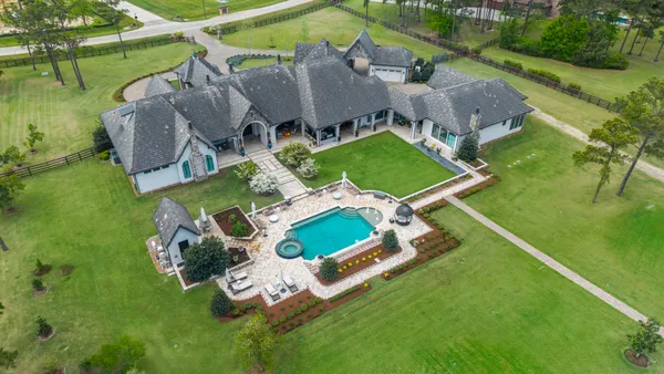 $6,000,000 | 5 Willowcreek Ranch Road, Tomball, TX 77377
