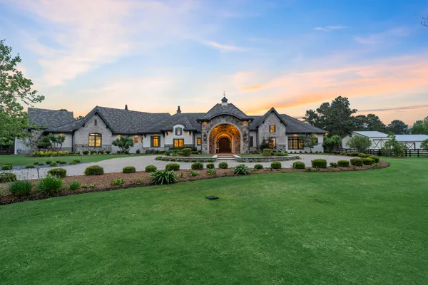 $6,000,000 | 5 Willowcreek Ranch Road, Tomball, TX 77377