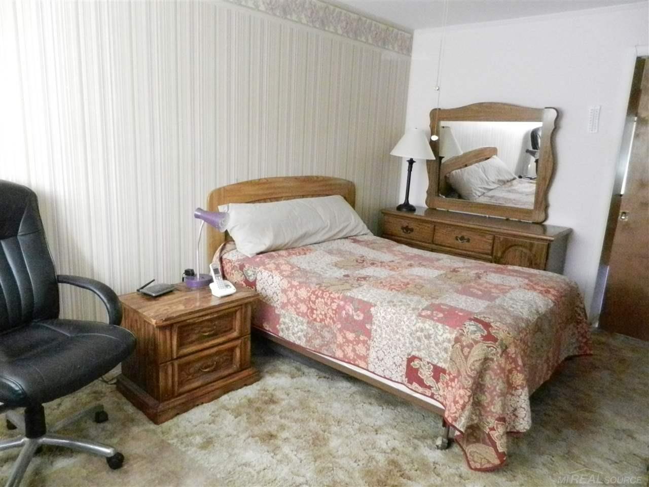 24301 Kelly Road, Unit 108 Eastpointe, MI 48021 - Photo 14 of 24