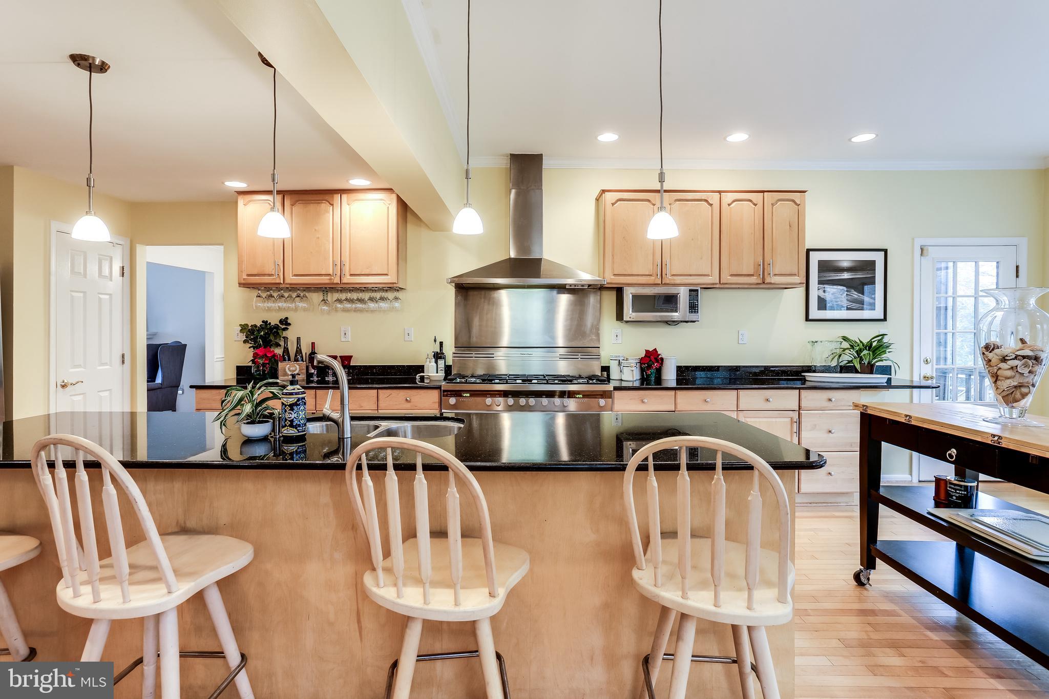 1908 Severn Grove Road Annapolis, MD 21401 - Photo 7 of 34 Great for entertaining and family