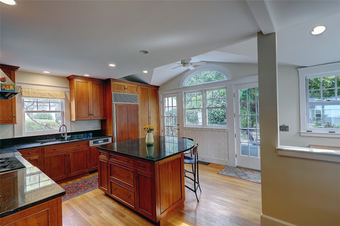 60 Bluff Road Barrington, RI 02806 - Photo 17 of 47