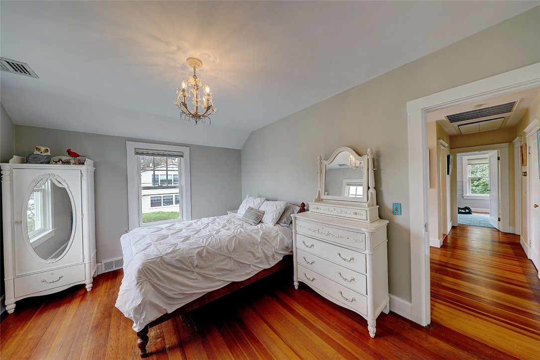 60 Bluff Road Barrington, RI 02806 - Photo 28 of 47