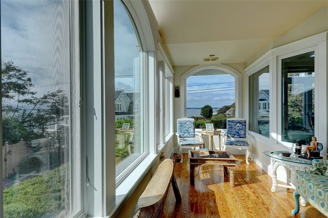 60 Bluff Road Barrington, RI 02806 - Photo 8 of 47