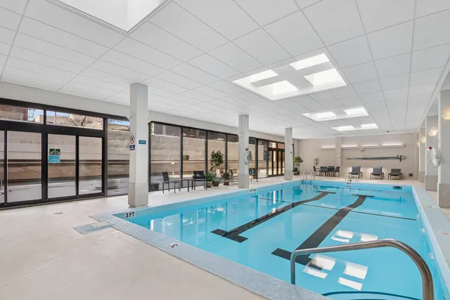 $469,000 | 3200 North Lake Shore Drive, Unit 2701, Chicago, IL 60657