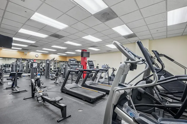 $469,000 | 3200 North Lake Shore Drive, Unit 2701, Chicago, IL 60657