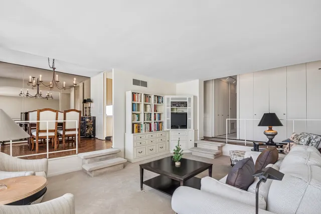 $469,000 | 3200 North Lake Shore Drive, Unit 2701, Chicago, IL 60657