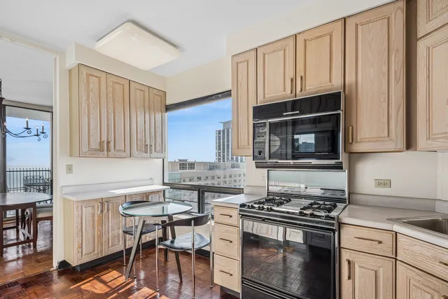 $469,000 | 3200 North Lake Shore Drive, Unit 2701, Chicago, IL 60657