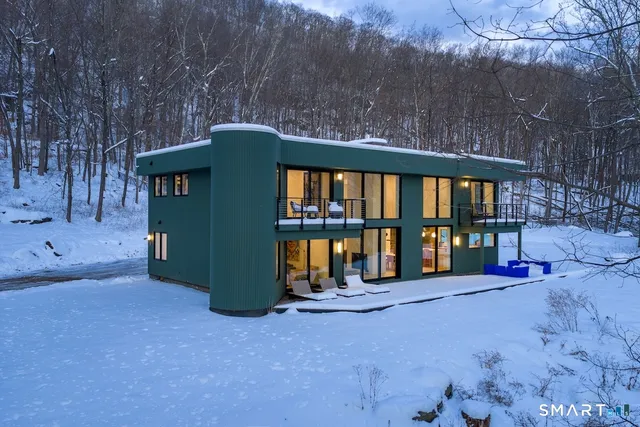 $2,585,000 | 9 Overlook Drive, Salisbury, CT 06039