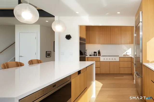 $2,585,000 | 9 Overlook Drive, Salisbury, CT 06039