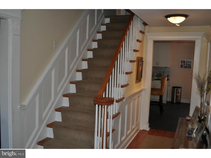 1727 Farmview Road Ambler, PA 19002 - Photo 3 of 19 Foyer