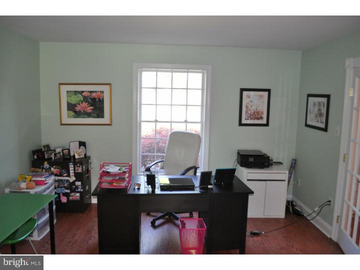 1727 Farmview Road Ambler, PA 19002 - Photo 6 of 19 Office / Study