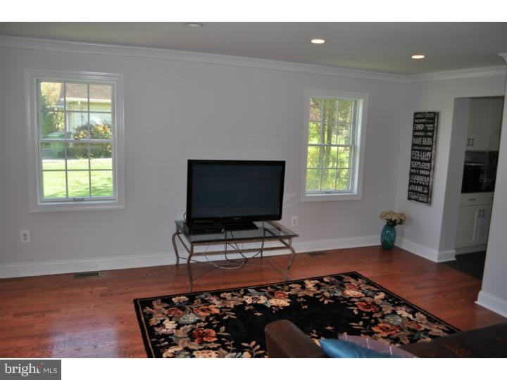 1727 Farmview Road Ambler, PA 19002 - Photo 10 of 19 Family Room