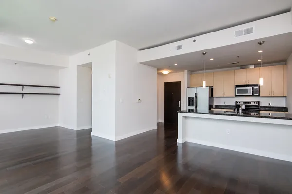 $2,100 | 1920 Adelicia Street, Unit 302, Nashville, TN 37212