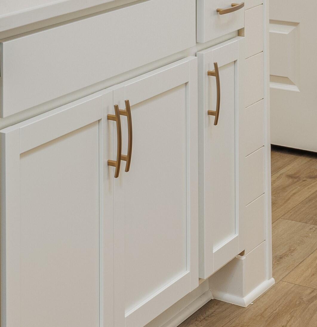 9852 Mayfly Road, Unit 75 Ooltewah, TN 37363 - Photo 6 of 17 Kitchen Cabinets