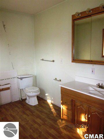 5105 Redstone Road St. Louis, MI 48880 - Photo 7 of 12 1769264-6.JPG