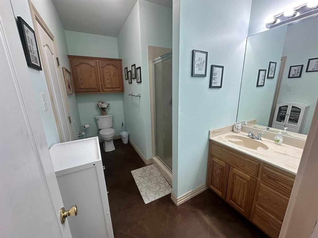 201 Oak Street Eustace, TX 75124 - Photo 12 of 19