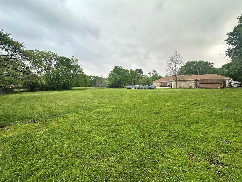 201 Oak Street Eustace, TX 75124 - Photo 2 of 19