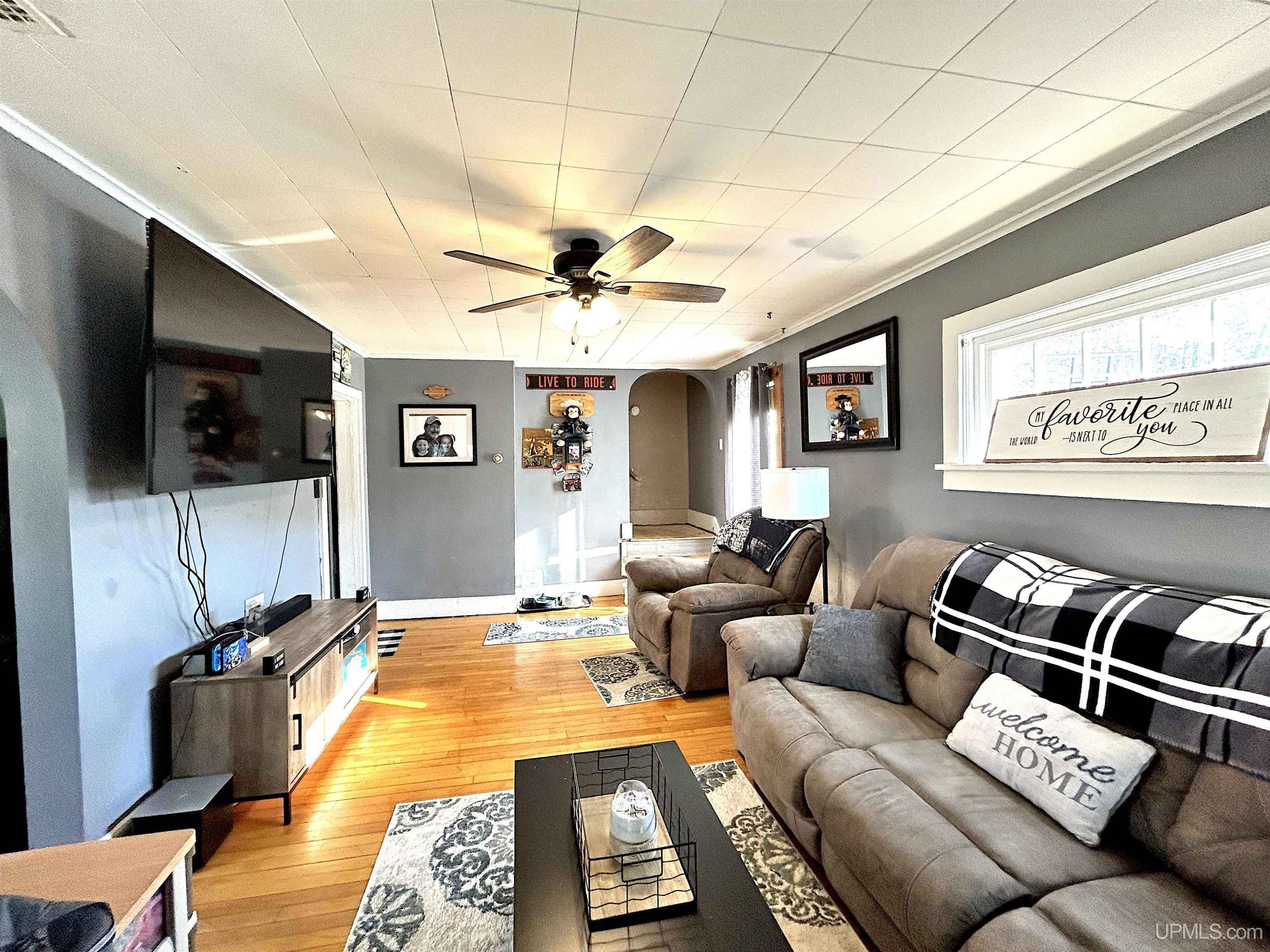562 Jasper Street Ishpeming, MI 49849 - Photo 4 of 24 Gallery Image 4