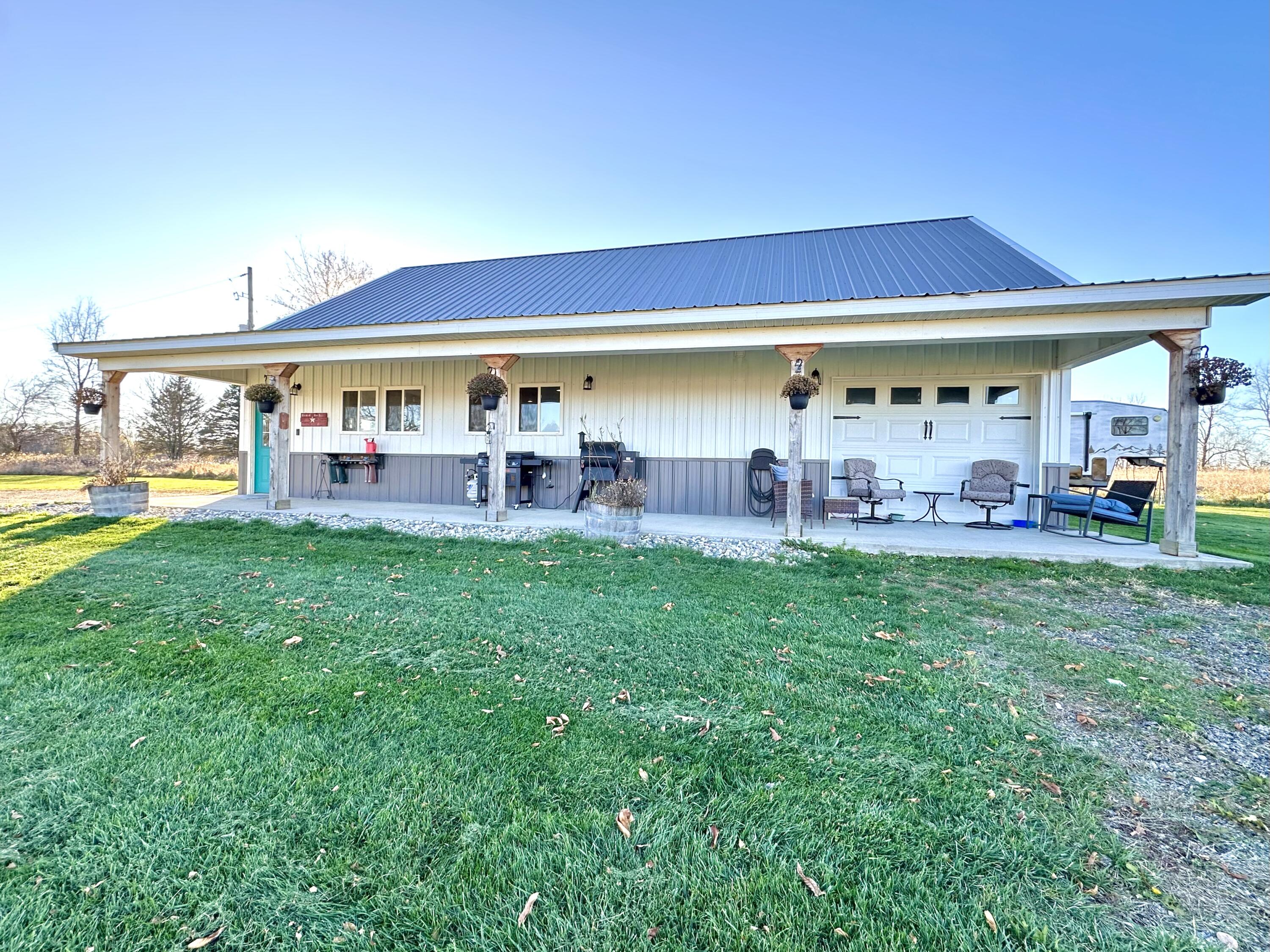 3704 Boyes Road Delton, MI 49046 - Photo 2 of 28 IMG_3543