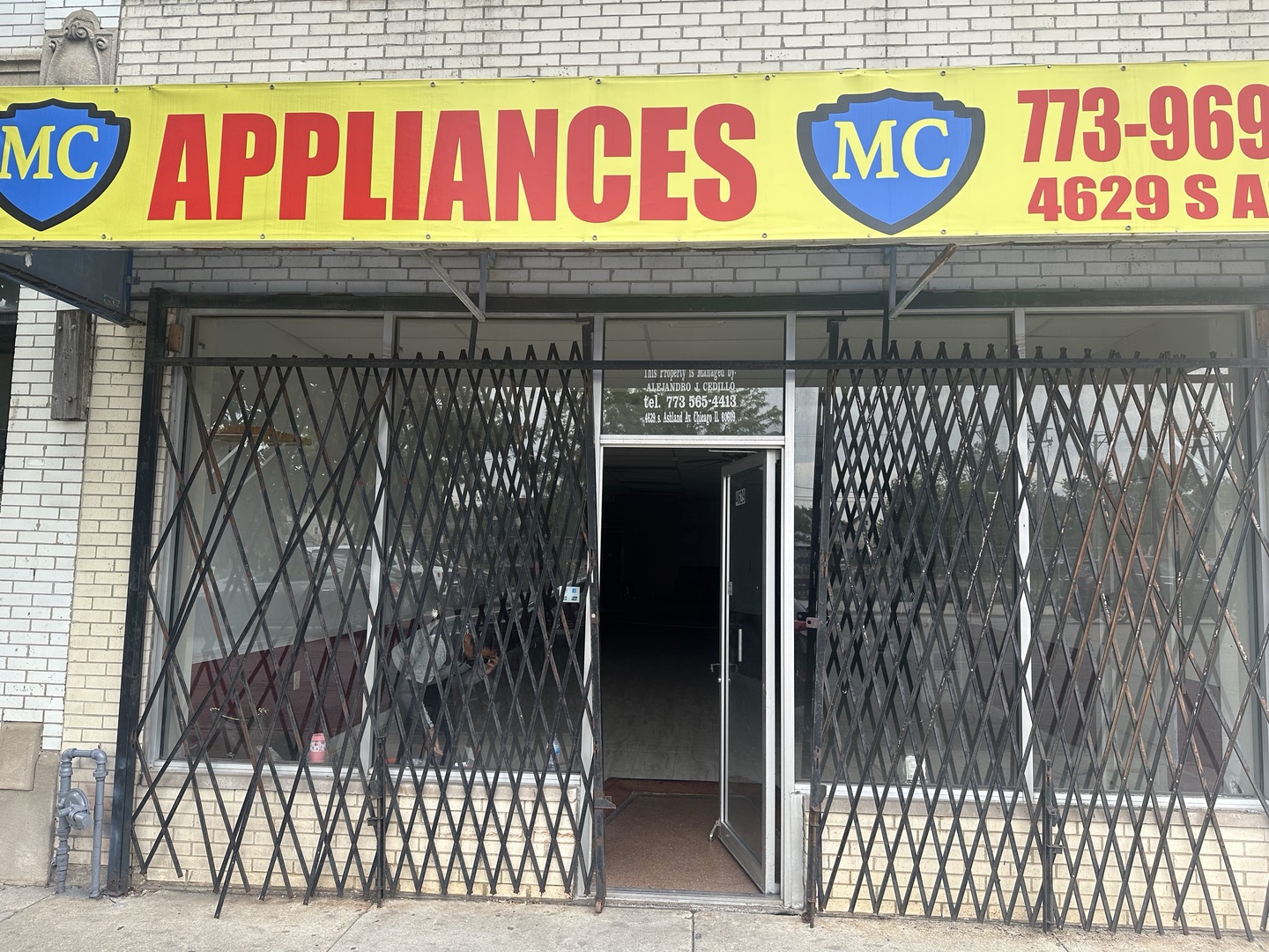 4629 South Ashland Avenue Chicago, IL 60609 - Photo 1 of 13