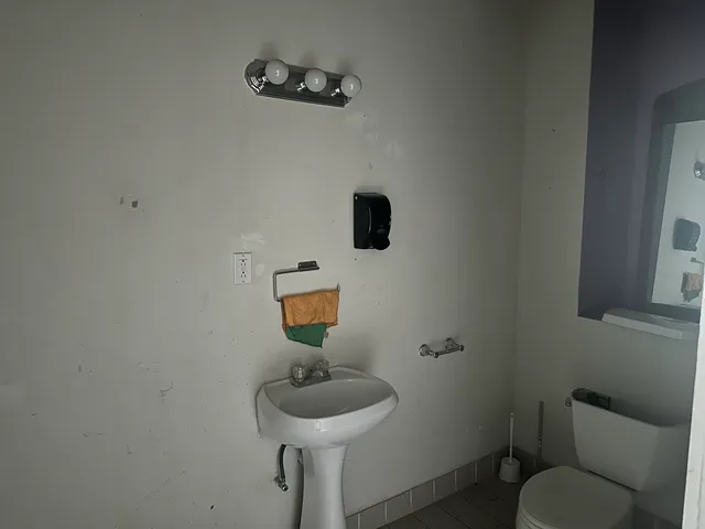 $265,900 | 4629 South Ashland Avenue, Chicago, IL 60609