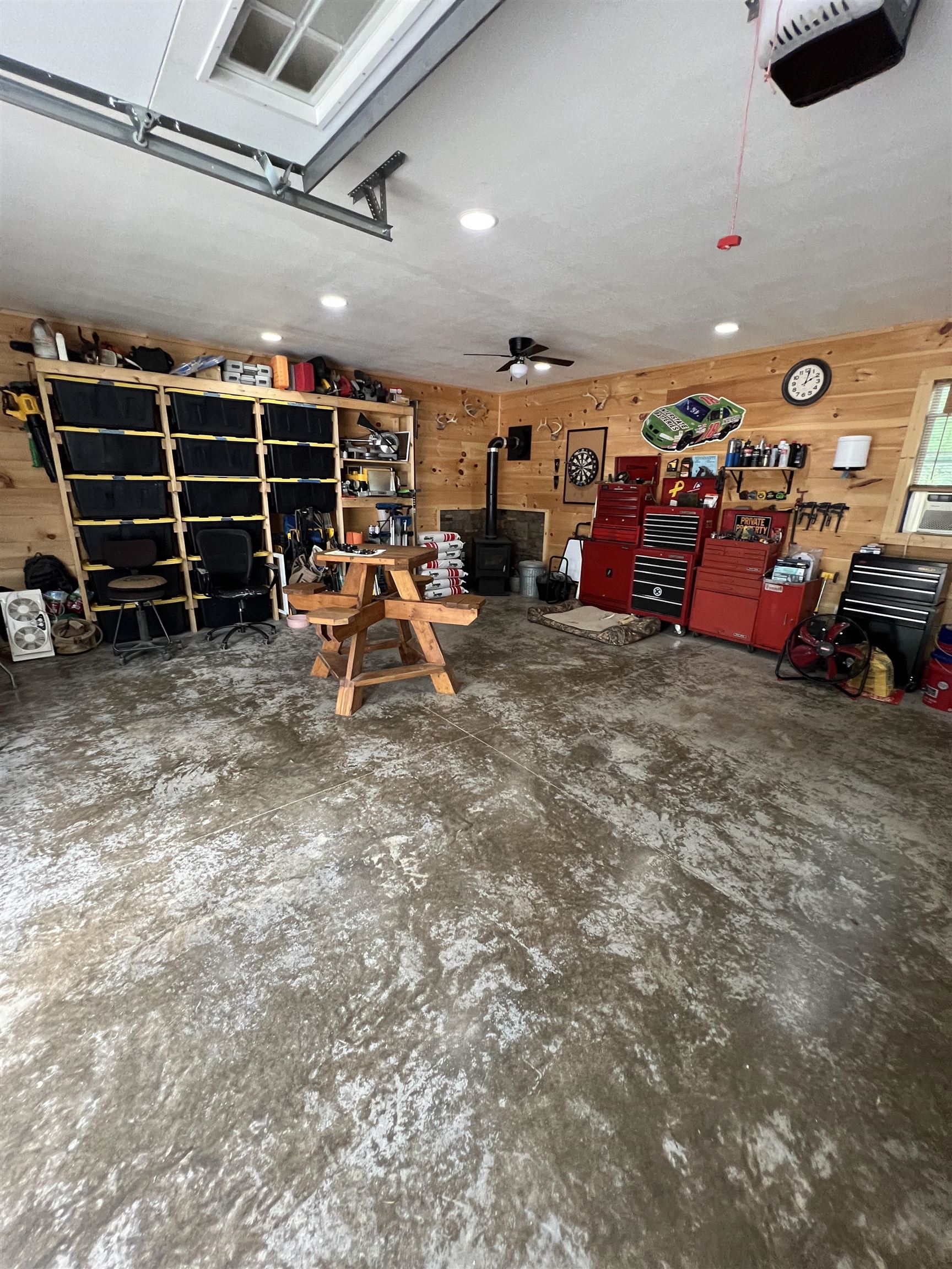 5205 Hamburg Road Michie, TN 38357 - Photo 37 of 40 Climate controlled workshop.
