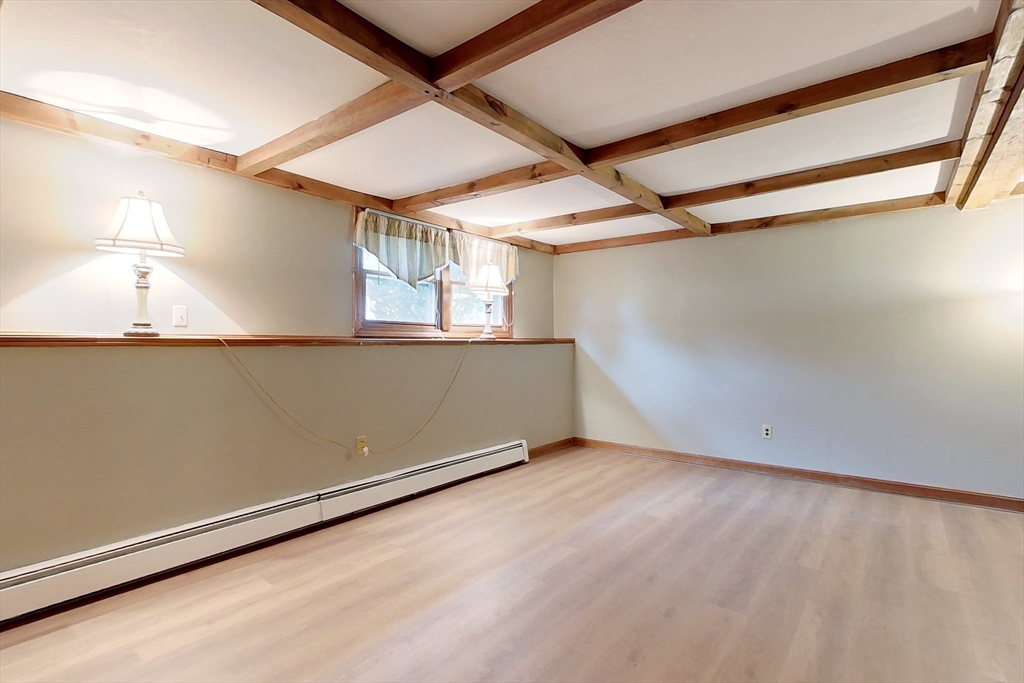 9 Oakland Road Pepperell, MA 01463 - Photo 18 of 37