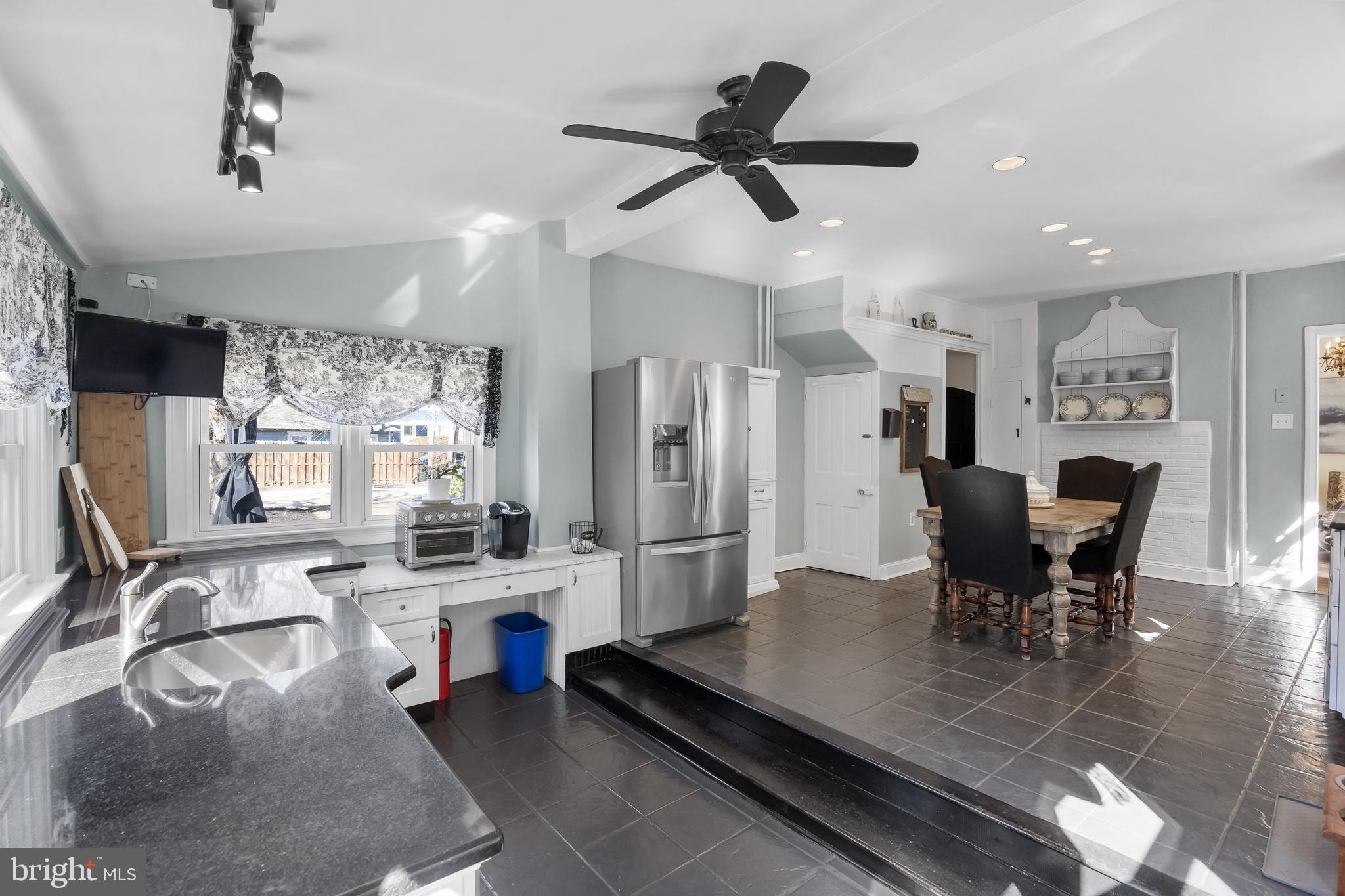 100 Main Street Riverton, NJ 08077 - Photo 22 of 44 a living room with furniture and kitchen view